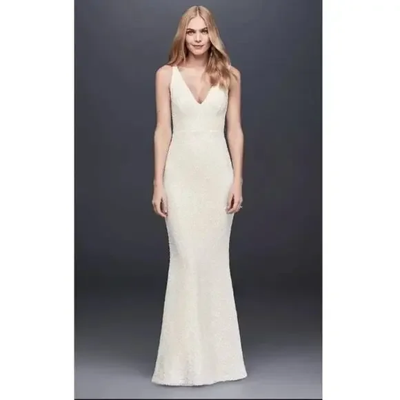 New! David's Bridal DB Studio white sequin fitted sheath wedding gown size 6 - Picture 1 of 8
